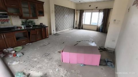 **MẶT PHỐ TRƯỜNG CHINH – NHÀ 80M² × 4 TẦNG – 25 TRIỆU**