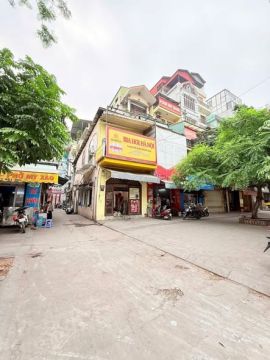 MẶT PHỐ VIP HÀO NAM – LÔ GÓC ĐẲNG CẤP – VỈA HÈ ~20M – DÒNG TIỀN 50TR/THÁNG