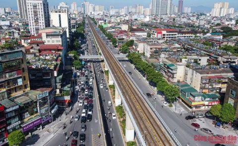 7.5 TỶ CÓ N.H.À MẶT NGÕ KINH DOANH NGUYỄN TRÃI - Ô TÔ ĐỖ CỬA - 40M2 - 4 TẦNG - S.Ổ ĐẸP