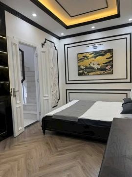 NHÀ KHU CỬA BẮC* BA ĐÌNH,15M RA MẶT PHỐ ,32M*5 TẦNG,GIÁ CHÀO 9.9 TỶ.