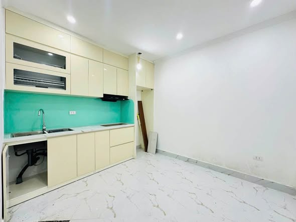 Cho thuê NHÀ MỚI Phan Kế Bính - Ba Đình - nội thất mới tinh - 3 ngủ - 3 vệ sinh
