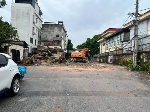 CHÍNH CHỦ EM CẦN BÁN ĐẤT GIA THUỴ – BỒ ĐỀ | TRỤC 17,5M | ĐÓN SÓNG CẦU TRẦN HƯNG ĐẠO