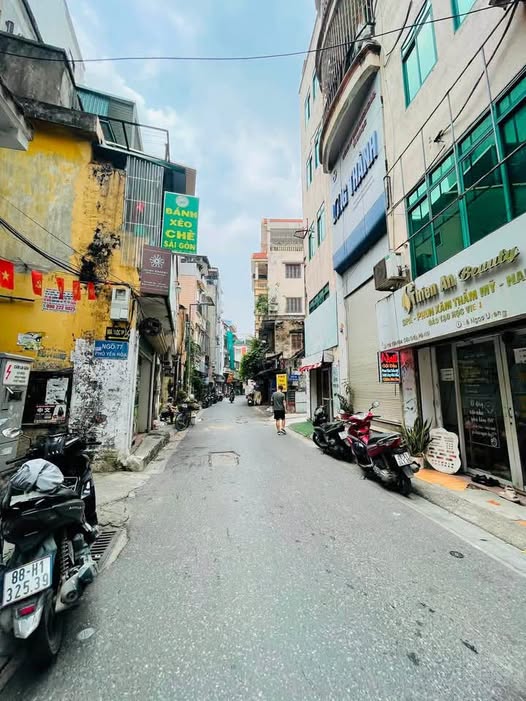 Mặt Phố Yên Hoà Cầu Giấy 60m x 4 Tầng Mặt Tiền 4,8m Nhà Dân Xây - Khung Cột Trắc Chắn - Sổ Vuông Đẹp