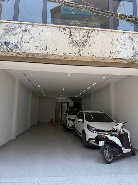 Chính chủ bán nhà Võng Thị-Lạc Long Quân-Tây Hồ-6 Tầng Thang máy-Gara 2 ô tô -DT 60M² - Nhỉnh 17 tỷ