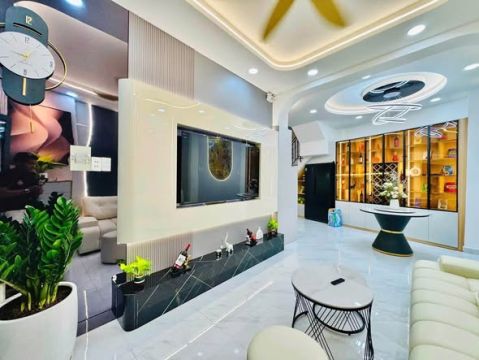 40M² – 5 TẦNG – CHỈ 7,5 TỶ – SÁT ROYAL CITY, NGUYỄN TRÃI