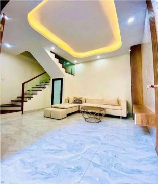 NHÀ ĐẸP XUÂN LA – TÂY HỒ – 32M2 x 5 TẦNG – GẦN HỒ TÂY – NGÕ THÔNG TỨ TUNG – 10.5 TỶ