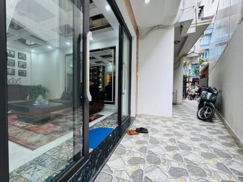 BÁN NHÀ PHÂN LÔ XUÂN LA - TÂY HỒ. NHÀ VỀ Ở NGAY.THANG MÁY.TẶNG NỘI THẤT. THÔNG TIN VÀ ẢNH CHUẨN.