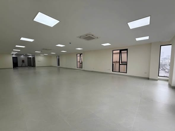 Cho thuê mặt bằng, Văn Phòng Tại Ngõ 92 Nguyễn Khánh Toàn, Cầu Giấy, Hà Nội.