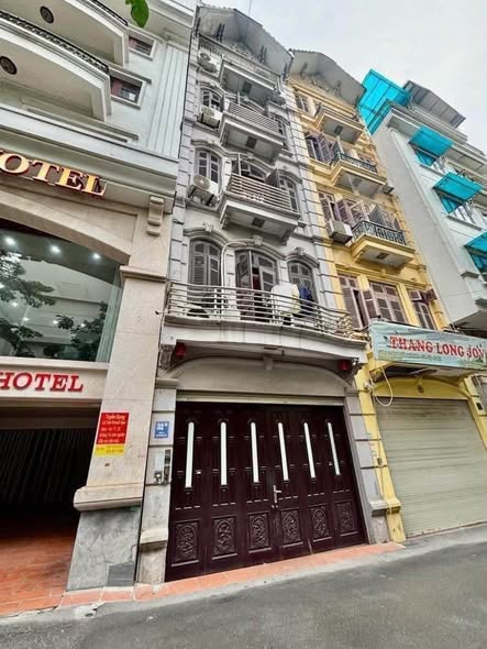 GIẢM SỐC 4 TỶ – PHÂN LÔ Ô TÔ TRÁNH NGUYỄN PHONG SẮC