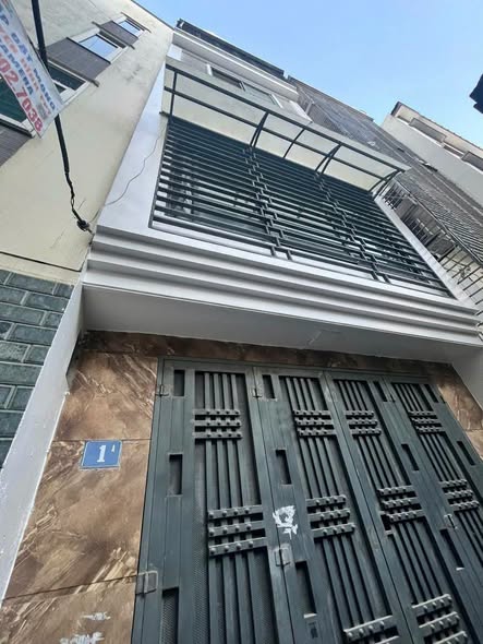 BÁN NHÀ NGÕ 28 PHỐ XUÂN LA VIP _ TT TÂY HỒ _ NHÀ DÂN XÂY _ SÁNG THOÁNG