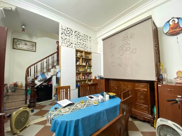 VŨ TRỌNG PHỤNG – LÔ GÓC 2 THOÁNG – GẦN NHIỀU TRƯỜNG ĐẠI HỌC