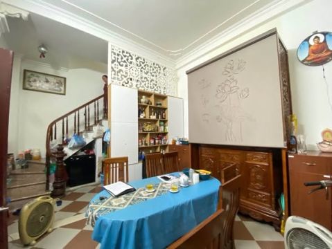 VŨ TRỌNG PHỤNG – LÔ GÓC 2 THOÁNG – GẦN NHIỀU TRƯỜNG ĐẠI HỌC