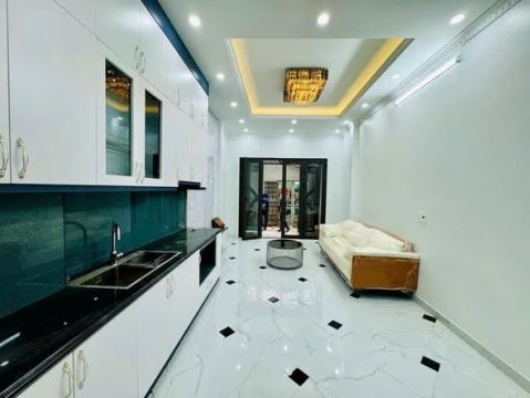 CHO THUÊ NHÀ NGUYÊN CĂN MỚI TINH – CÓ THANG MÁY – DƯƠNG VĂN BÉ, HBT