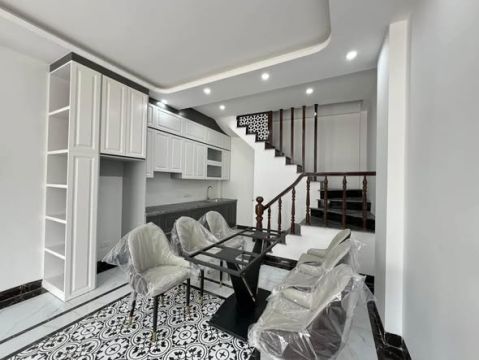 Em chính chủ cần bán nhà ở Phượng Nghĩa, Phụng Châu, Chương Mỹ, cách trường ĐH TDTT khoảng 800m. ...