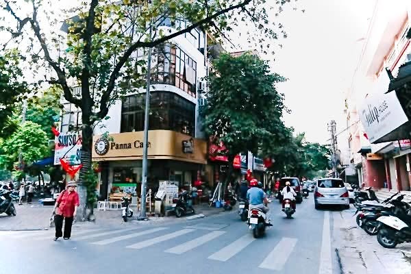 MẶT PHỐ THỢ NHUỘM - HOÀN KIẾM - 32M2 - 3T - 5.1M MẶT TIỀN - VỈA HÈ KINH DOANH - 35 TỶ