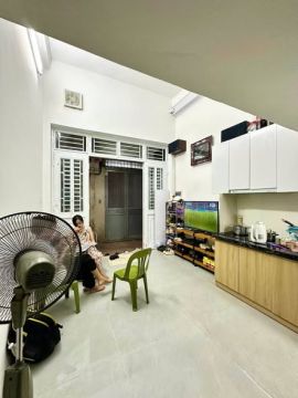 NHÀ XINH TT ĐỐNG ĐA : 17 m²