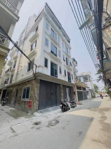 NGAY BV GIAO THÔNG VẬN TẢI-35/45M HƠN 14TY-LÔ GÓC, Ô TÔ VÒA NHÀ, THANG MÁY, TRUNG TÂM ĐỐNG ĐA GIA...