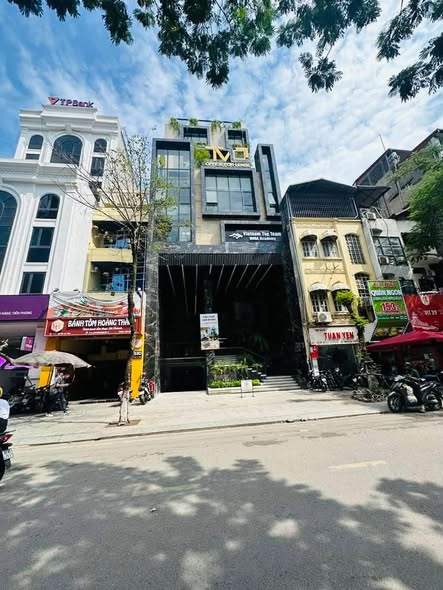 Mặt Phố - Toà Văn Phòng 2 Mặt Thoáng, S= 450m x 10 Tầng - Mặt Tiền Khủng - Lõi Ba Đình Doanh Thu ...