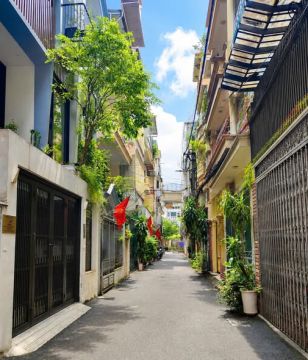 Rao bÁn nhà HOàng Cầu - Đống đa Dtich 65m2 ( có gồm 10m2 sân trước nhà ) nay nhà không ở đến nên ...