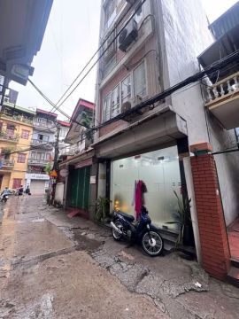 LƯƠNG KHÁNH THIỆN- NHÀ DÂN- Ô TÔ LÙI CỬA- GIÁ NHỈNH 5 TỶ