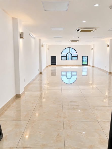 CHO THUÊ SÀN VP / MBKD 110M2 GIÁ CỰC TỐT MẶT ĐƯỜNG VŨ TÔNG PHAN - THANH XUÂN