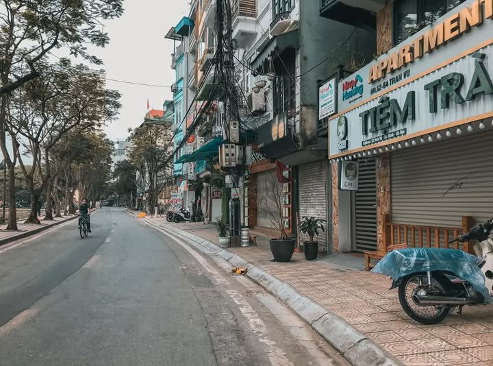 SIÊU HIẾM TRẤN VŨ – VIEW HỒ TRÚC BẠCH – 80M² x 3 TẦNG – 46TR