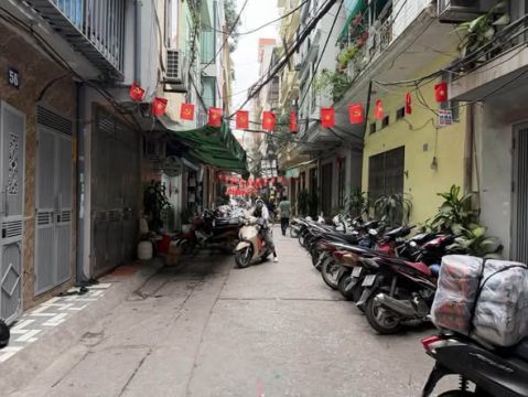8.7 TỶ _HỘ KHẨU BA ĐÌNH_ BA BƯỚC RA HỒ TÂY LỘNG GIÓ