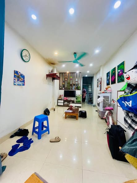 BÁN ĐẤT TẶNG NHÀ - TÂY HỒ - SÁT IA20 CIPUTRA - NGÕ RỘNG - Ô TÔ TRÁNH CẠNH NHÀ