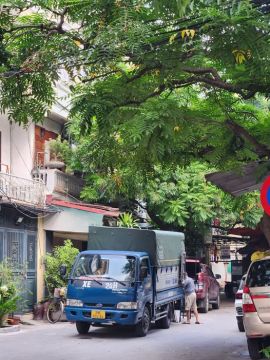 Cho thuê nhà riêng phố Hào Nam, Cát Linh
