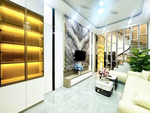 Cho thuê nhà ngõ Gốc Đề, Hai Bà Trưng - Mới Đẹp