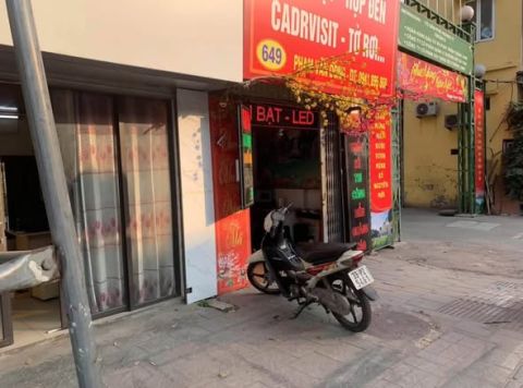 CHO THUÊ NHÀ 3 TẦNG MẶT ĐƯỜNG PHẠM VĂN ĐỒNG - 5 triệu/tháng