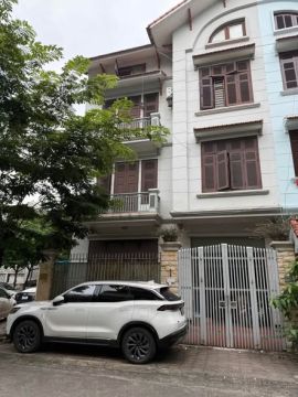 CHO THUÊ NHÀ LIỀN KỀ 120 HOÀNG QUỐC VIỆT – BẮC TỪ LIÊM
