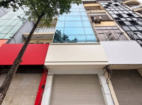 CHO THUÊ MBKD gần NGÃ 6 XÃ ĐÀN - ĐỐNG ĐA 100m2 ( tầng 1-2 ) MT4,5m