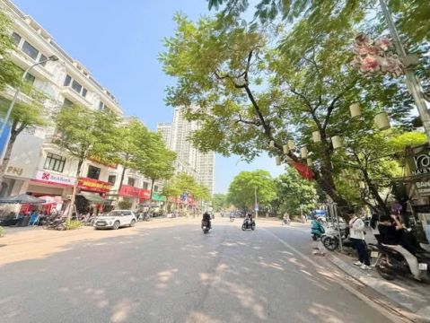 Bán bất động sản Tây hồ 11.6  Tỷ