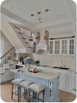 BÁN TOÀ 7 TẦNG KHU PHÂN LÔ GẦN BV Bạch Mai ( đang cho thuê Airbnb và homstay)