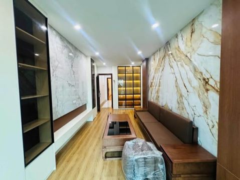 PHỐ VIP GIẢNG VÕ - 5 TẦNG THANG MÁY -  VIEW KHÁCH SẠN THOÁNG VĨNH VIỄN -THẲNG TẮP 50M RA MẶT PHỐ