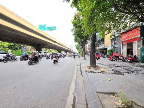 DT 198m/230m -10 tầng - Mặt tiền :8,6m