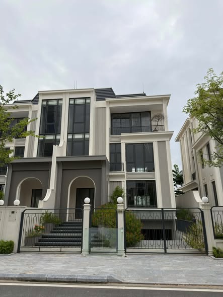 Lại là Trung Nhà Đẹp đây ạ
