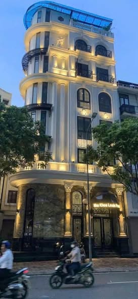 Cho thuê mặt phố Kim Mã;  Quận Ba Đình, Hà Nội