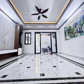 Cho thuê nhà nguyên căn Ngõ 188 Hoàng Hoa Thám.Phường Thụy Khuê, Quận Tây Hồ, Hà Nội