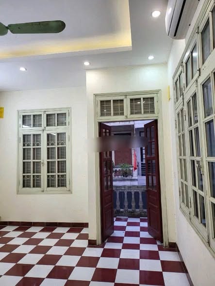 Cho thuê nhà ngõ 97 Vương Thừa Vũ, Thanh Xuân