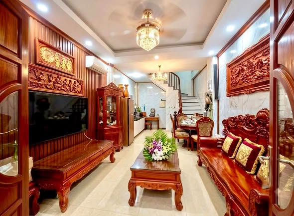 Minh Khai - 3 gác đỗ cửa, mặt tiền bề thế - 41m2 - 7 tỷ 522