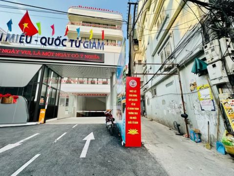 Giảm ngay 300tr .Nhỉnh 7tỷ ,cạnh THCS Văn Miếu-Quốc Tử Giám.Ngõ Oto đỗ vị trí liên kết !