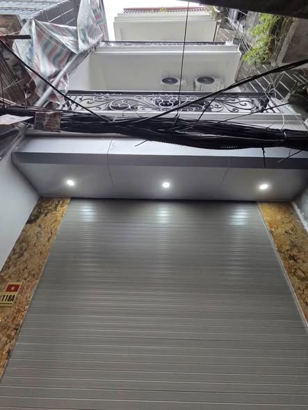 Chính Chủ cần bán căn nhà Chợ Khâm Thiên ngõ thông ra Hồ Ba Mẫu