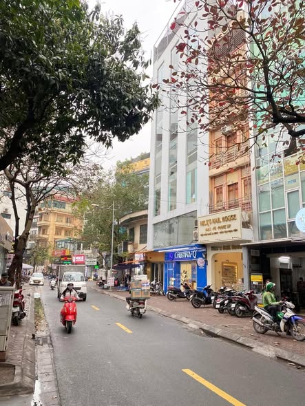 MẶT PHỐ KINH DOANH GIÁ THƠM